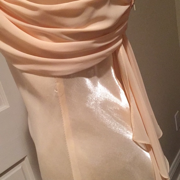 Shimmering satin and chiffon! - Picture 4 of 4